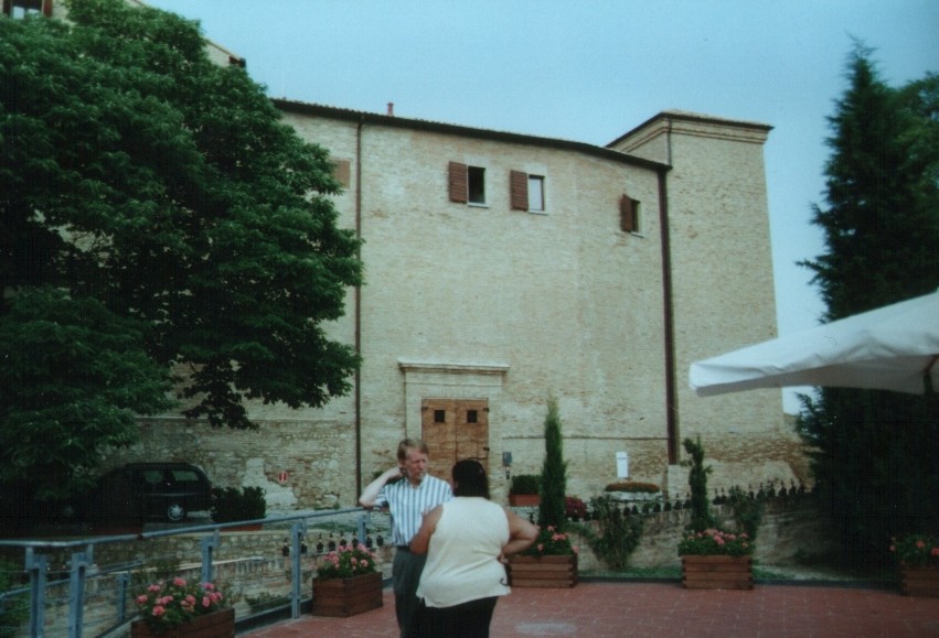 Silvia_Stig_castle_terrace.jpg